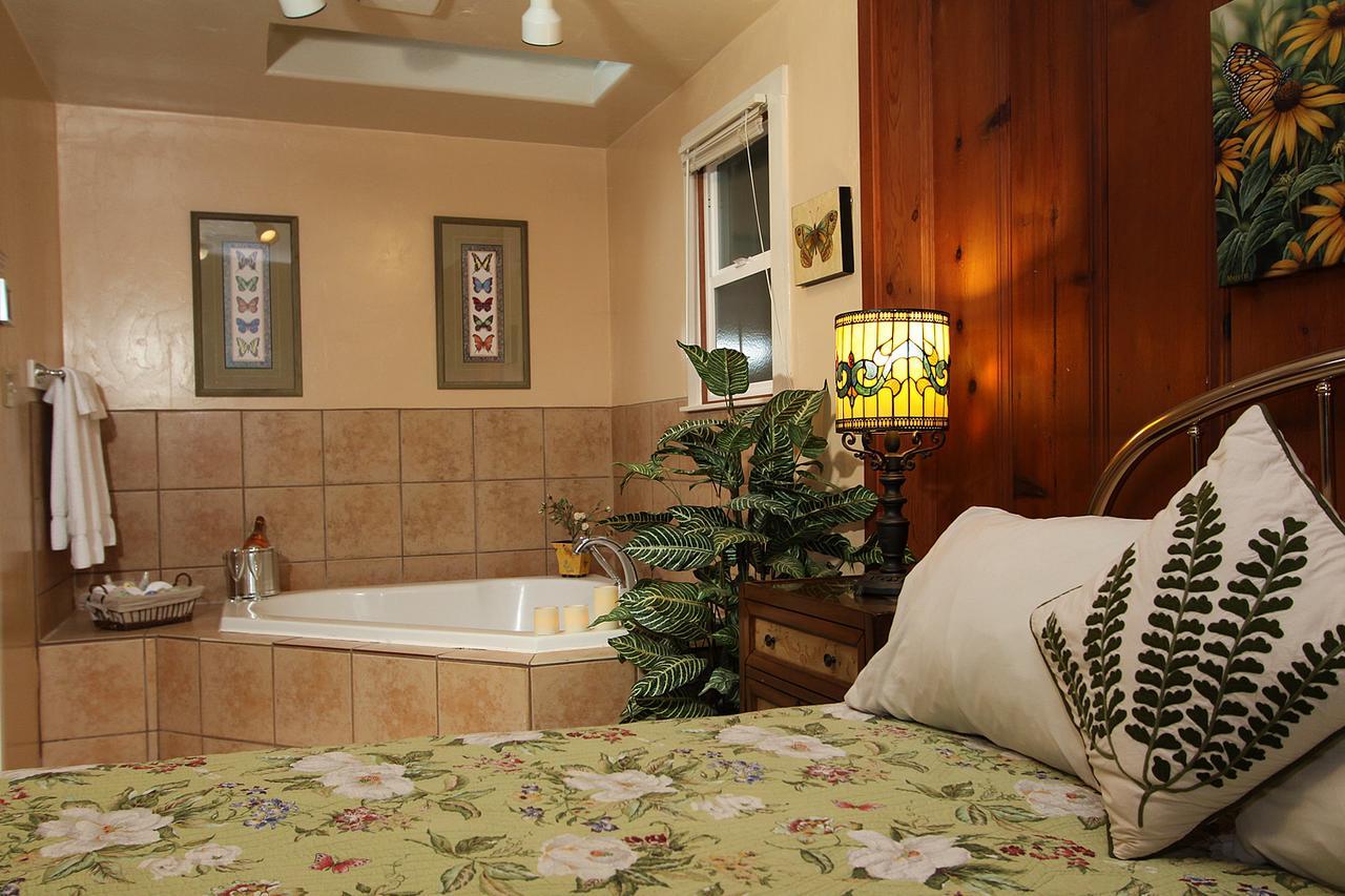 Fern Grove Cottages Guerneville Esterno foto
